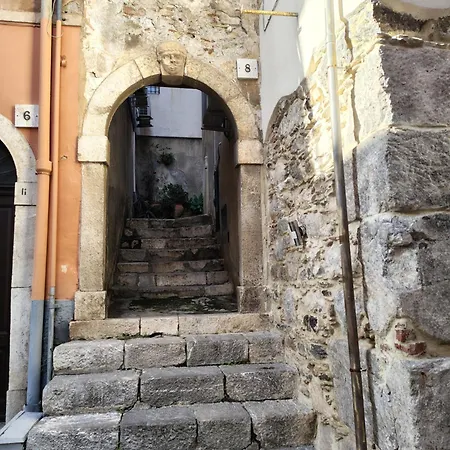 Casa Lyssa Centro Citta 度假居 陶尔米纳