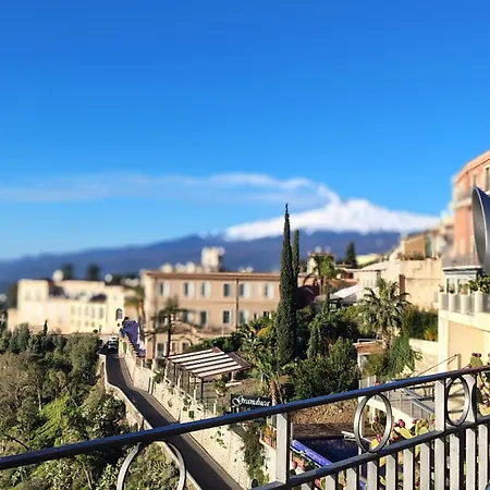 Casa Lyssa Centro Citta Vakantiehuis *