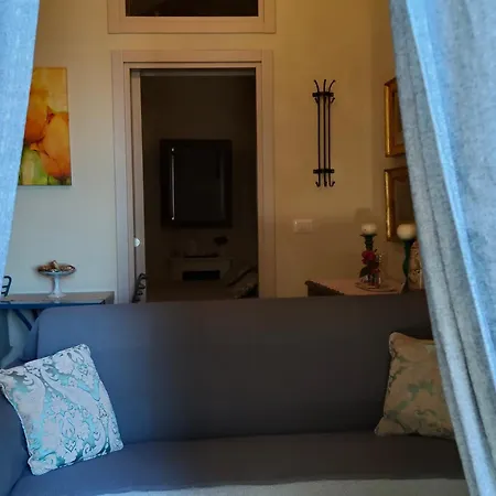 Lyssa Centro Citta * Таормина